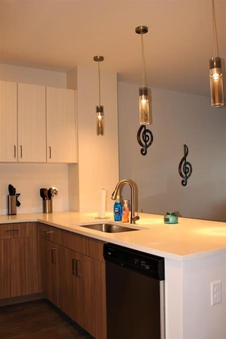 Apartamento Luxury In The Gulch Nashville Exterior foto