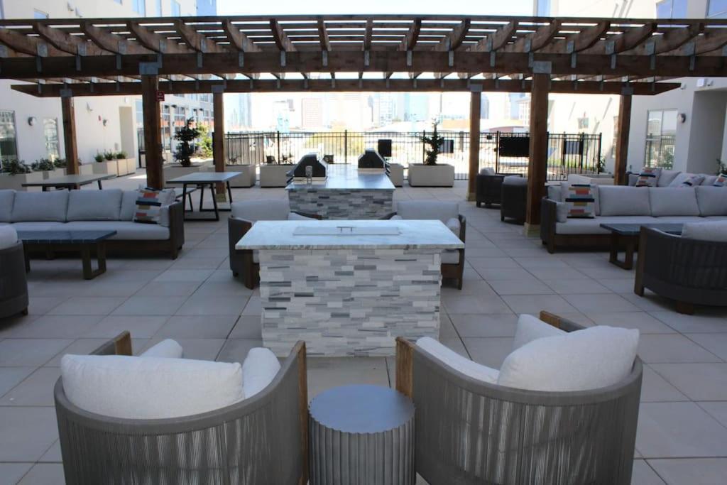 Apartamento Luxury In The Gulch Nashville Exterior foto